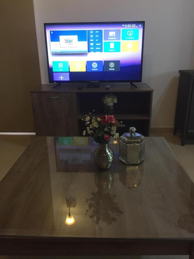 Love Holiday Suite 2 Tris Elies Экстерьер фото